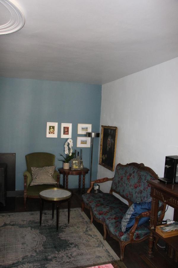 Bed and Breakfast Grange Bleuet Aubeterre-sur-Dronne Exterior foto